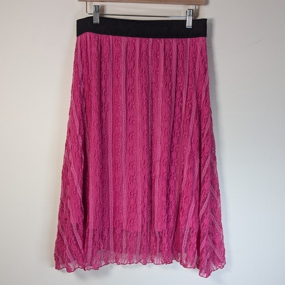 LuLaRoe Dresses & Skirts - 🎀 LuLaRoe Madison Skirt – Fuchsia Fantasy Lace 🎀